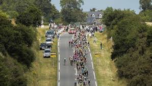 Ses habitants sont appelés les mûrois et les mûroises. Tour De France Decouvrez La 6e Etape Brest Mur De Bretagne