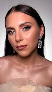 Cudna Karolina w makijażu idealnym dla panien młodych 😍 Co powiecie na  taki? Byłybyście chętne? Oczywiście makijaż sprawdzi się na wiele różnych  okazji 😘 Makijaż