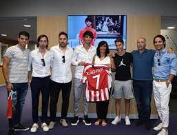 Andrade, alfredo augusto freire de. Joao Felix Torna Se Um Verdadeiro Colchonero Ao Lado Da Familia A Ferver Vidas