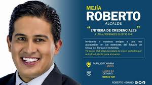 A Roberto Hidalgo solo le dieron 5 pases para la entrega de credenciales y  se llevó a sus grandes amigas las concejalas.