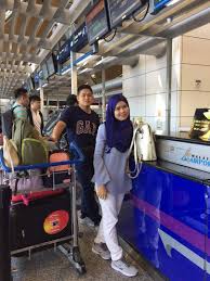 Chi đã xác định mục tiêu du học ở chi mong muốn lựa chọn một khóa học ielts tăng cường và cấp tốc để có thể giúp chi nâng cao các kỹ em chọn acet vì có anh họ và nhiều bạn cùng lớp học tiếng anh tại đây và thi đạt điểm cao. Pelabuhan Mimpi Kita Percutian Keluarga Di Ho Chi Minh City Vietnam