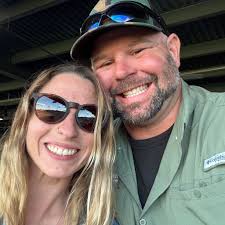 Female player needed for co-ed softball team