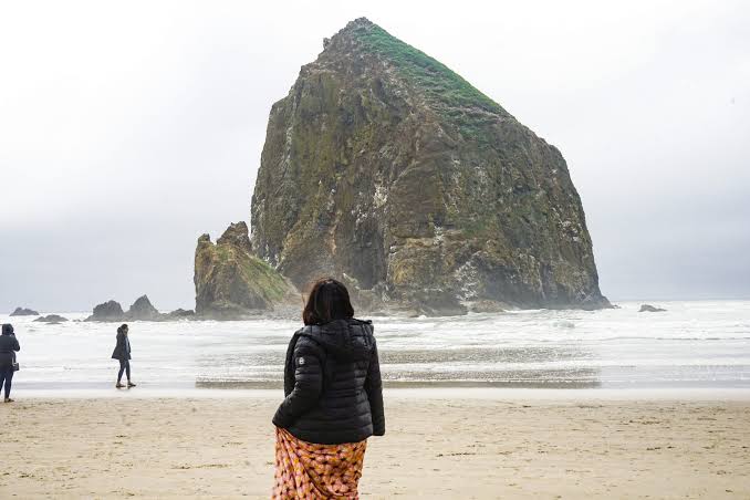 Cannon Beach, Oregon and Haystack Rock | From One Girl to One World