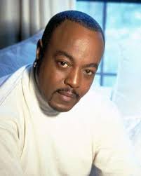 Black American Male Singers 2000s Absolutely Love Peabo Bryson His Voice Is So Soulful And Beautiful He Is One Of Those Male Singers That Makes Me Cry Peabo Bryson Music Artists Black Music