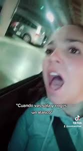 Efectos de llevar 30 min sin moverte del sitio en un atasco🤣🤣🤣🤣 #atasco  #holea #coche #cagar #tiktok #risas #humor