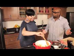 In a large bowl stir together the flour, baking powder, sugar, salt and baking soda with a dinner fork. Shirley Strawberry G Garvin Cook Turkey Chili Youtube