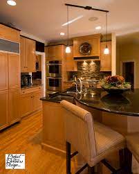Best blower and liner photo by: Black And Tan Kitchen Traditional Kitchen Chicago By Project Partners Design Houzz Nz