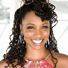 Rochelle Hampton's Instagram, Twitter & Facebook