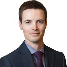 Sean Burdette's Instagram, Twitter & Facebook