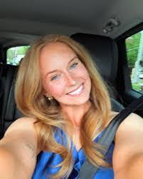 Jenna Blanton's Instagram, Twitter & Facebook