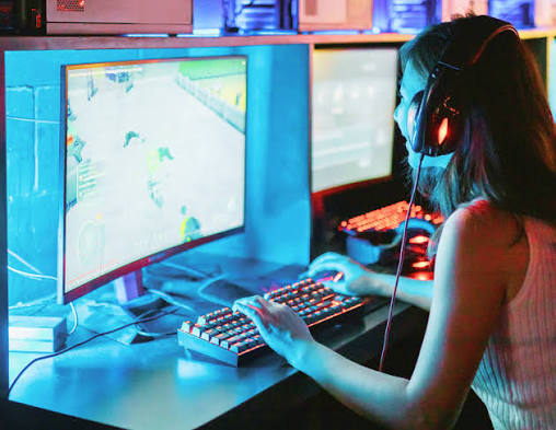 Why gaming? - SCHOLARS COLLECTIVE