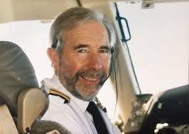 Maurice Knowles's Instagram, Twitter & Facebook