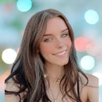 Savannah Pratt's Instagram, Twitter & Facebook