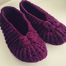 Panduflarimizin Babet Modeli En Sevdigim Renkden Kendime De Olmaliydi Siparis Ve Bilgi Icin Dm 10 Baby Knitting Patterns Patikler Tig Isleri