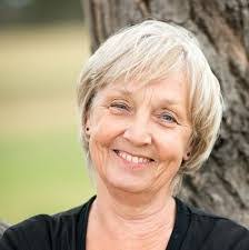 Anne Harker's Instagram, Twitter & Facebook