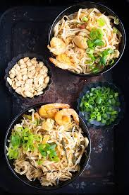 This easy chicken pad thai recipe from scratch makes a simple 30 minute weeknight meal. Easy Pad Thai Video Nish Kitchen