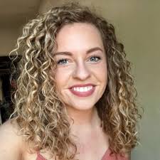 Michaela Kramer (@michaelamkramer)