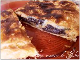 Galette Des Rois A La Noix De Coco Au Chocolat Et A La Poire Les Bonnes Recettes De Julie