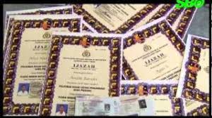 Cara cek ijazah dikti dan mengetahui letak nomor seri ijazah. Bisnis Ijazah Satpam Palsu Di Bongkar Youtube