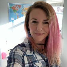 Sally Raspberry Sea (@ancientwisdom_modernwoman) • Instagram photos and  videos