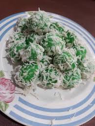 Dianjurkan menyantap makanan yang ringan bagi kerja perncernaan, sehingga dianjurkan untuk mengkonsumsi makanan yang memil Menu Sarapan Pagi Kenyal Kenyal Kue Klepon Bertuahpos