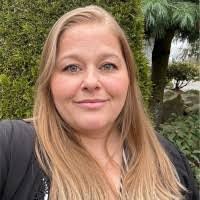 Tiffany Cooney's Instagram, Twitter & Facebook