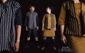Surjan Jacket Handwoven Lurik From Jogjakarta Indonesia For Her And Him Kemeja Pria Kemeja Batik