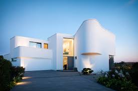 Art deco influenced the design of buildings, furniture, jewelry, fashion, cars, movie theatres, trains, ocean liners, and everyday objects such as radios and vacuum cleaners. Weisse Villen C Riedberg Earlybirds Architekten Frankfurt Am Main