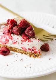 No Bake Raspberry Vanilla Cheesecake The Simple Veganista Dessert Recipes Raspberry No Bake Cheesecake Desserts