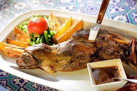 Turistico sobre restaurant hanu' lui manuc. Restaurant Hanu Lui Manuc Bukarest Menu Preise Restaurant Bewertungen Tripadvisor