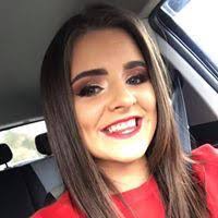 Naomi Neely's Instagram, Twitter & Facebook