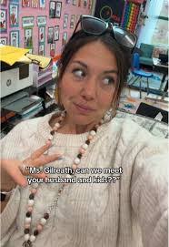 Hannah Gilreath's Instagram, Twitter & Facebook