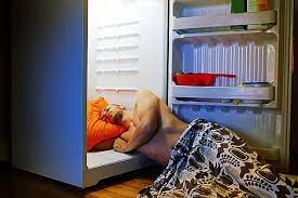 Kulit yang panas dan bilik yang sejuk menjadi satu gabungan yang mantap dalam memudahkan anda tidur. 7 Cara Untuk Sejukkan Rumah Ketika Cuaca Panas Walaupun Tak Ada Aircond