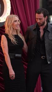 22 8 Aaron Worth Stock Videos, Footage, & 4K Video Clips