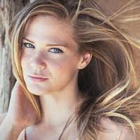 Shawna Hardin's Instagram, Twitter & Facebook