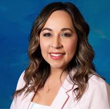 Katya Pineda's Instagram, Twitter & Facebook