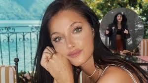 She is the eldest daughter of osvaldo sabatini, an. Oriana Sabatini S Dance In The Snow That Caused A Furor In Tik Tok Inspired Traveler Latest News