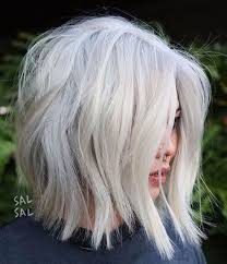 🌺 ontdek hier pittige korte kapsels voor vrouwen en dames! Discover The Best Hairtrends And Hairstyles For Women In 2019 And 2020 Hairstyles Hairtrends Hair Haircuts Kort Wit Haar Zilver Blond Haar Mode Kapsels