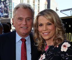 Vanna marie rosich was born on february 18, 1957, near north myrtle beach in horry county, south carolina, the daughter of joan marie nicholas and miguel ángel rósich. Vanna White Hosting Wheel Of Fortune For First Time As Pat Sajak Recovers From Emergency Surgery Pennlive Com