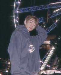 Das nachbarhaus steht seit jahren leer. ð©ð¢ð§ð­ðžð«ðžð¬ð­ ð§ðœð­ð­ðŸ—ðŸŽ Nct Doyoung Nct 127 Nct