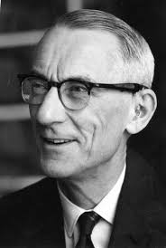 Roland Wilson's Instagram, Twitter & Facebook