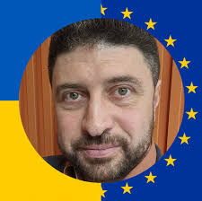 anyone available 22nd june, small wedding, registry office, south hill  park, bracknell, second time around couple, 2 hours, budget 400