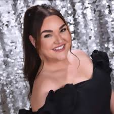 Kayleigh Marie's Instagram, Twitter & Facebook