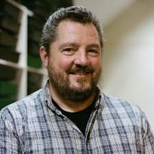 Dan Garner (@DanGarn18419873)