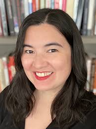 Jessica Hille's Instagram, Twitter & Facebook