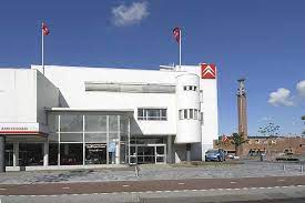 All approved garages' repair specialists / technicians have full access to a comprehensive training programme, as well as the latest diagnostic equipment, and are qualified to work on all citroen models. Datei Citroengebouw2 Jpg Wikipedia