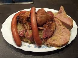 Choucroute A L Alsacienne Recette Recettes De Cuisine Cuisine Choucroute