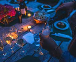 Die tradition des polterabends gibt es in deutschland schon mehrere hundert jahre und erfreut sich nach wie vor großer beliebtheit. Polterabend Die Besten Tipps Ideen Zur Einfachen Organisation