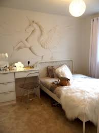 Maybe you would like to learn more about one of these? Carren Lu Ar Twitter I Believe In Unicorns Every Little Girls Dream Bedroom Hand Painted Mural In Warm Off Whites Metallic S Glitter Crystals Pearls Https T Co Gftk6l5o2d