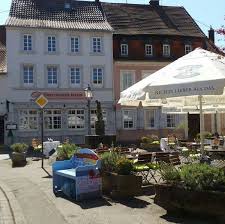 4,296 likes · 40 talking about this · 958 were here. Deutsches Haus Kusel Beitrage Kusel Speisekarte Preise Restaurant Bewertungen Facebook